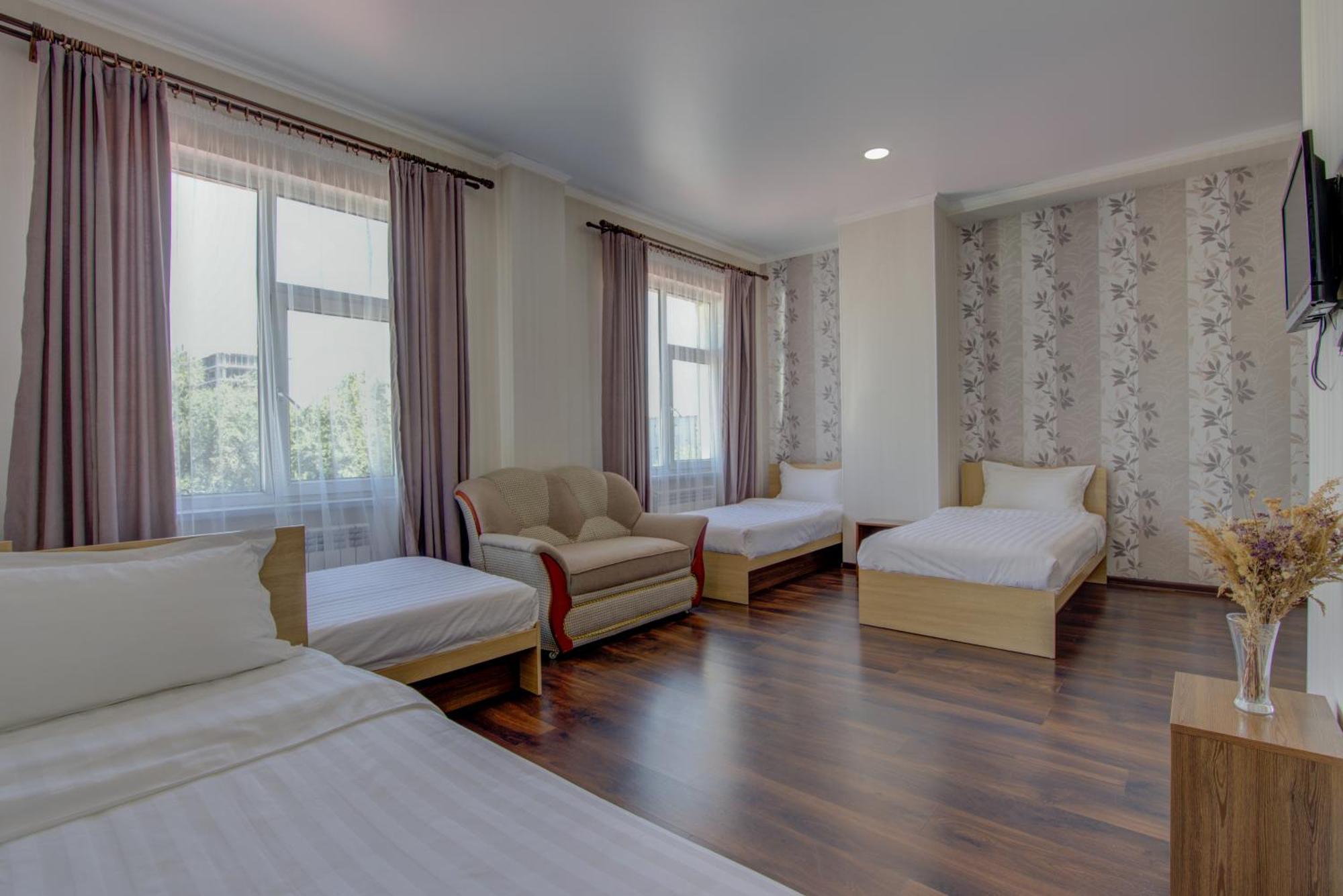 Shah Palace Hotel Biškek Exteriér fotografie