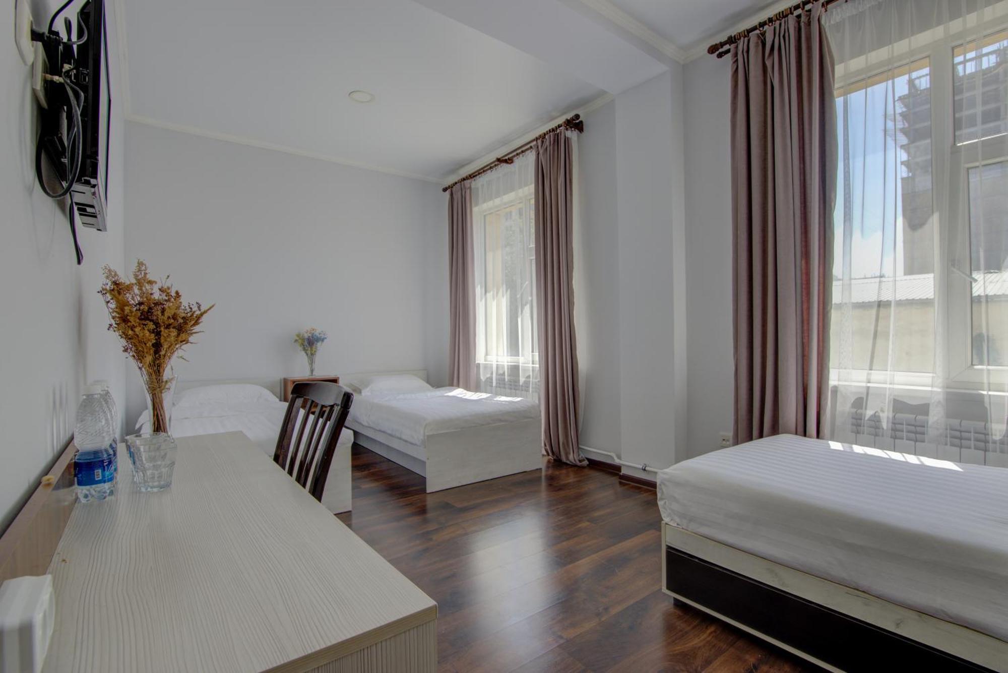 Shah Palace Hotel Biškek Exteriér fotografie